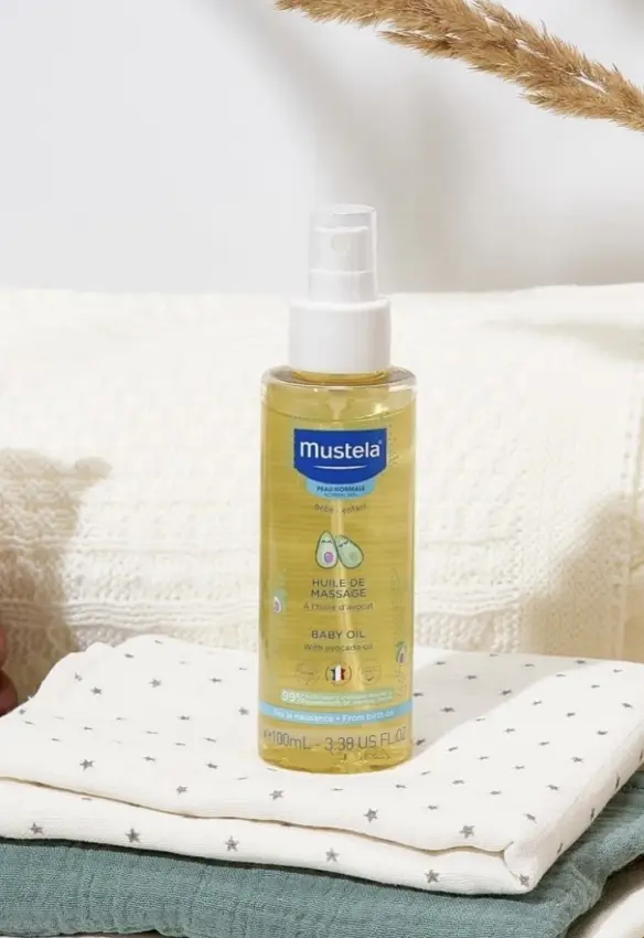 Дитяча олійка для масажу. Розмір: 100мл. Mustela
