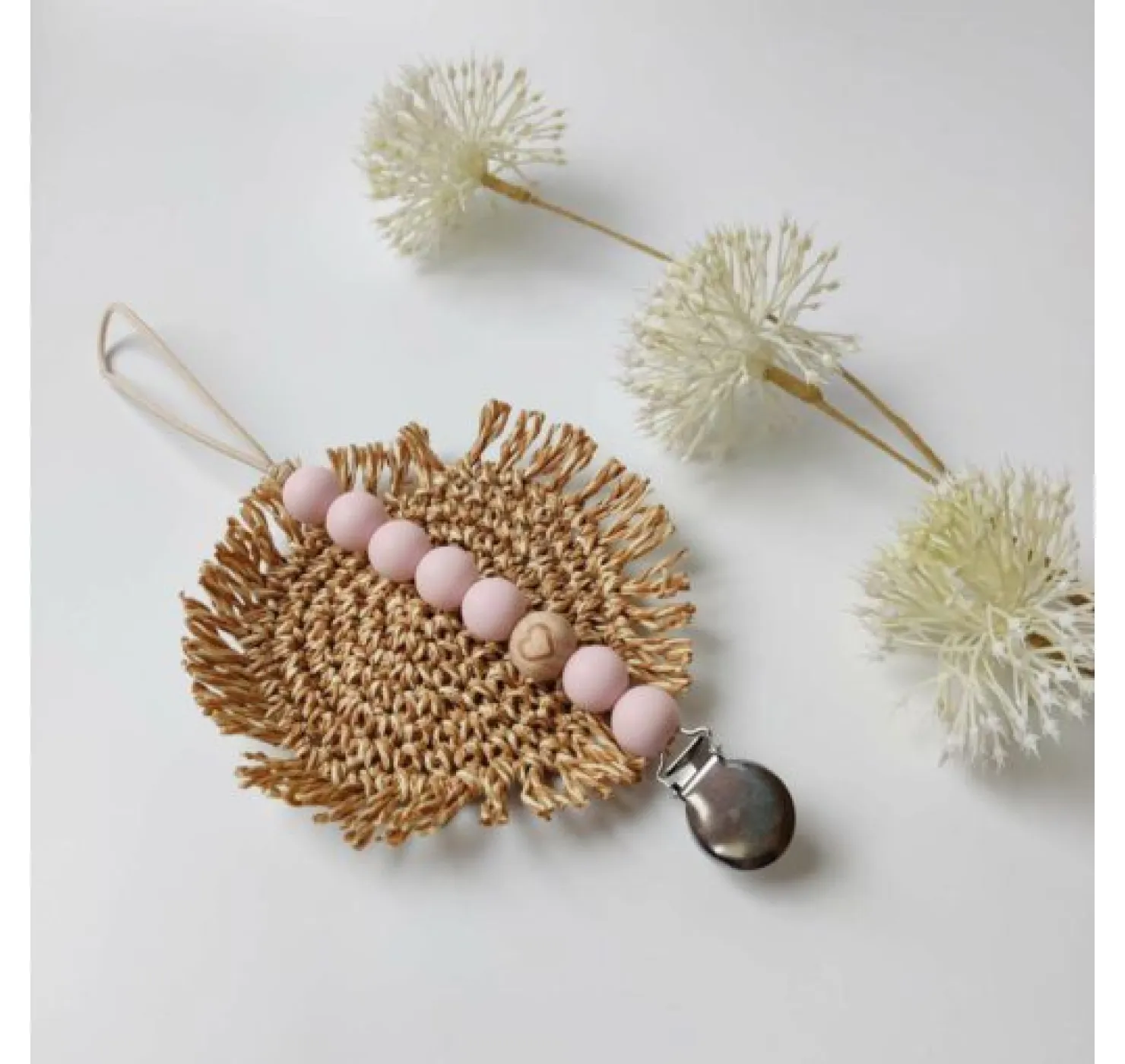 Silicone_pacifier_clip_wooden_heart_rose_quartz-510x510