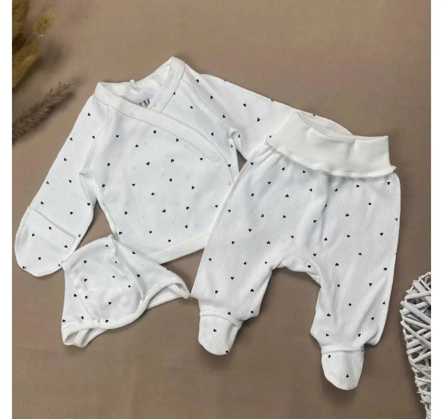 Комплект (сорочечка, повзунки, шапочка). Розмір: 56 | Колір: Молочний. Sweet Mario