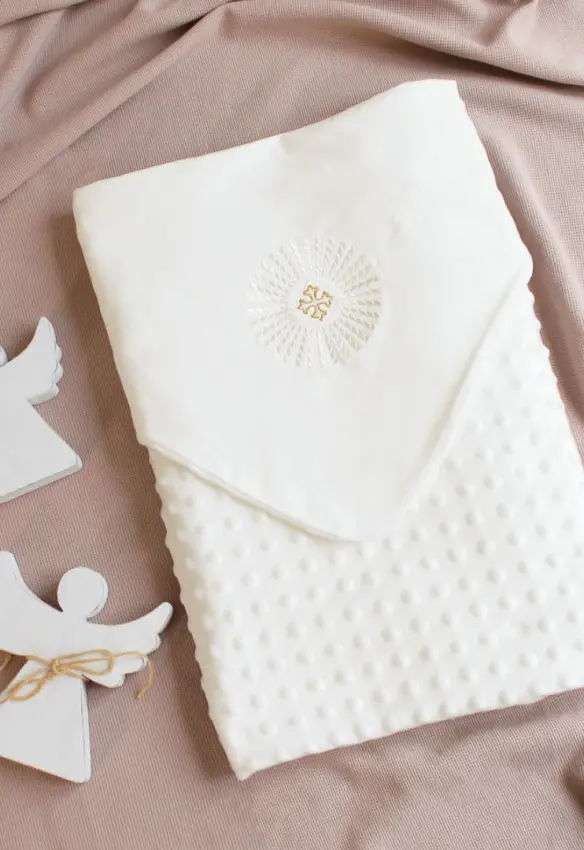 Крижма-плед з вишивкою. Промені Любові . Колір: Молочний. Розмір: 70/85. Ладан