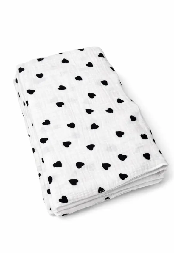 Пелюшка муслін жатка. Принт Серце. Колір: Черний. Розмір: 90х80 | Матеріал: Муслін. Home.mama