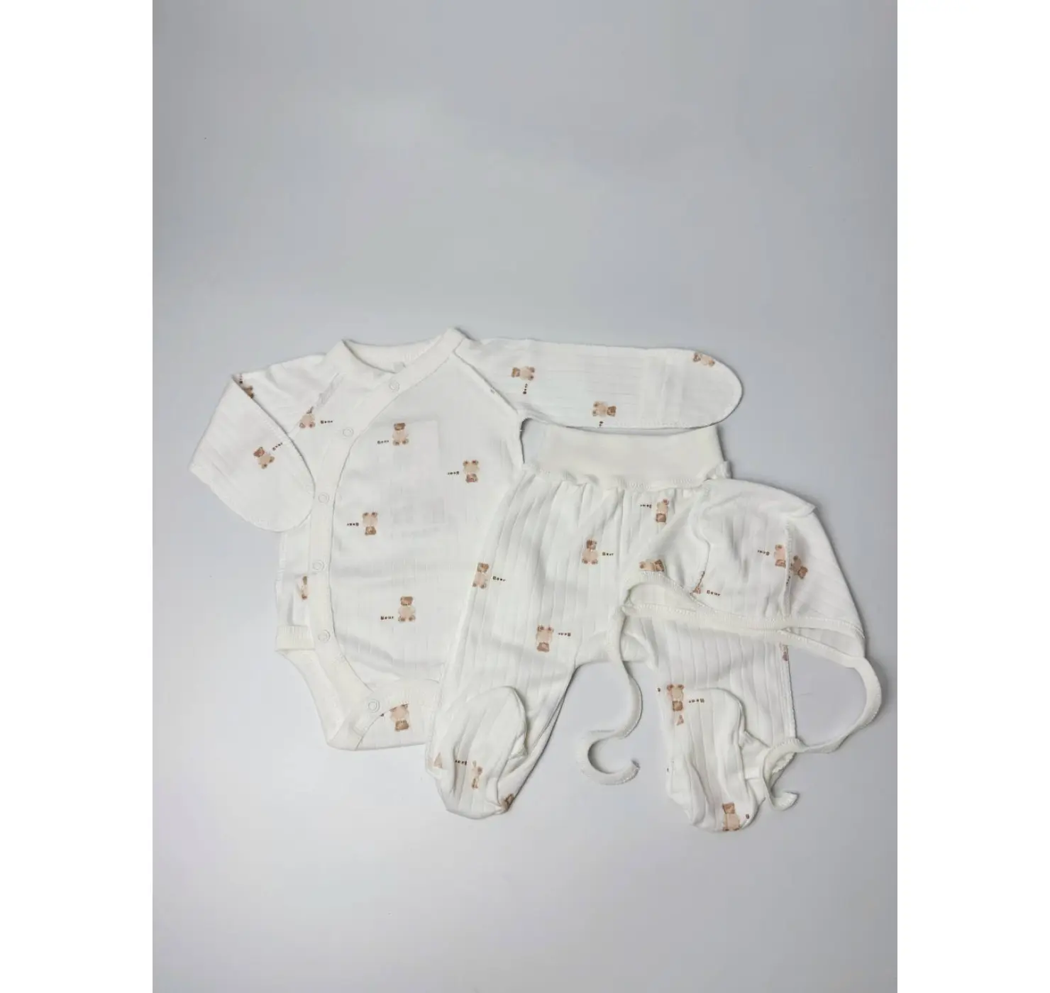 Комплект (Боді, повзунки, шапочка). Розмір: 56 | Колір: Молочний. Sweet Mario вид 3