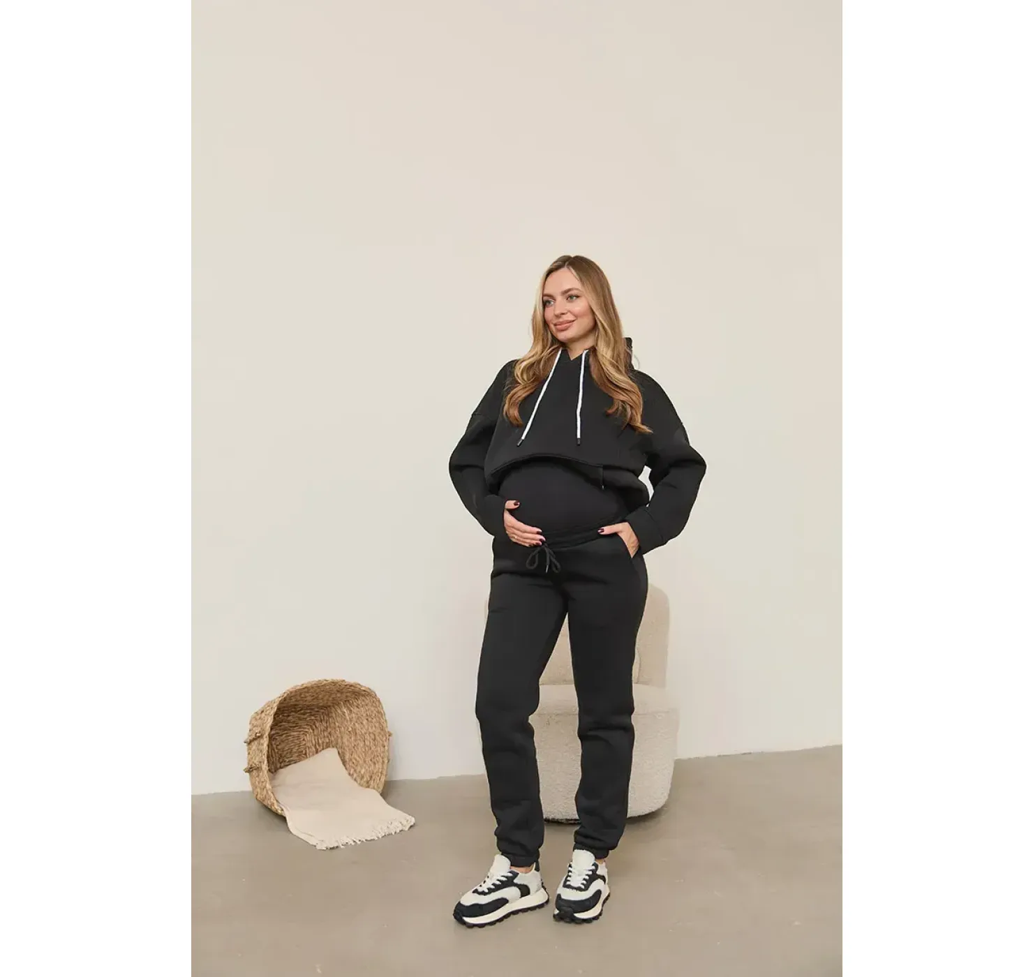 tepli-sportyvni-shtany-dlia-vahitnykh-frankfurt-chornyi-83915681602290 (1)