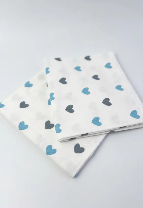 Пелюшка байка Серця. Матеріал: Байка. Колір: Сірий/Блакитний | Розмір: 90х80. Home.mama