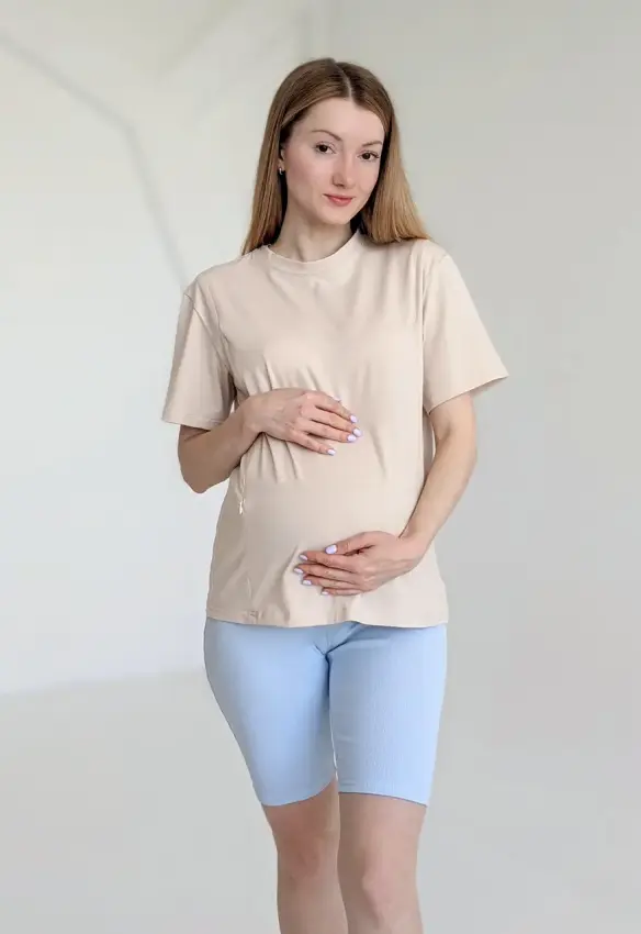 Футболка для вагітних та годуючих мам . Колір: Кремовий. Розмір: 50/52. DIVATEX