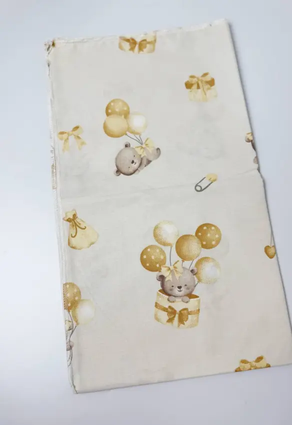 Пелюшка бавовняна. Колір: Жовтий. Принт: Ведмеді з кульками. Матеріал: Бавовна. | Розмір: 90х80. Home.mama