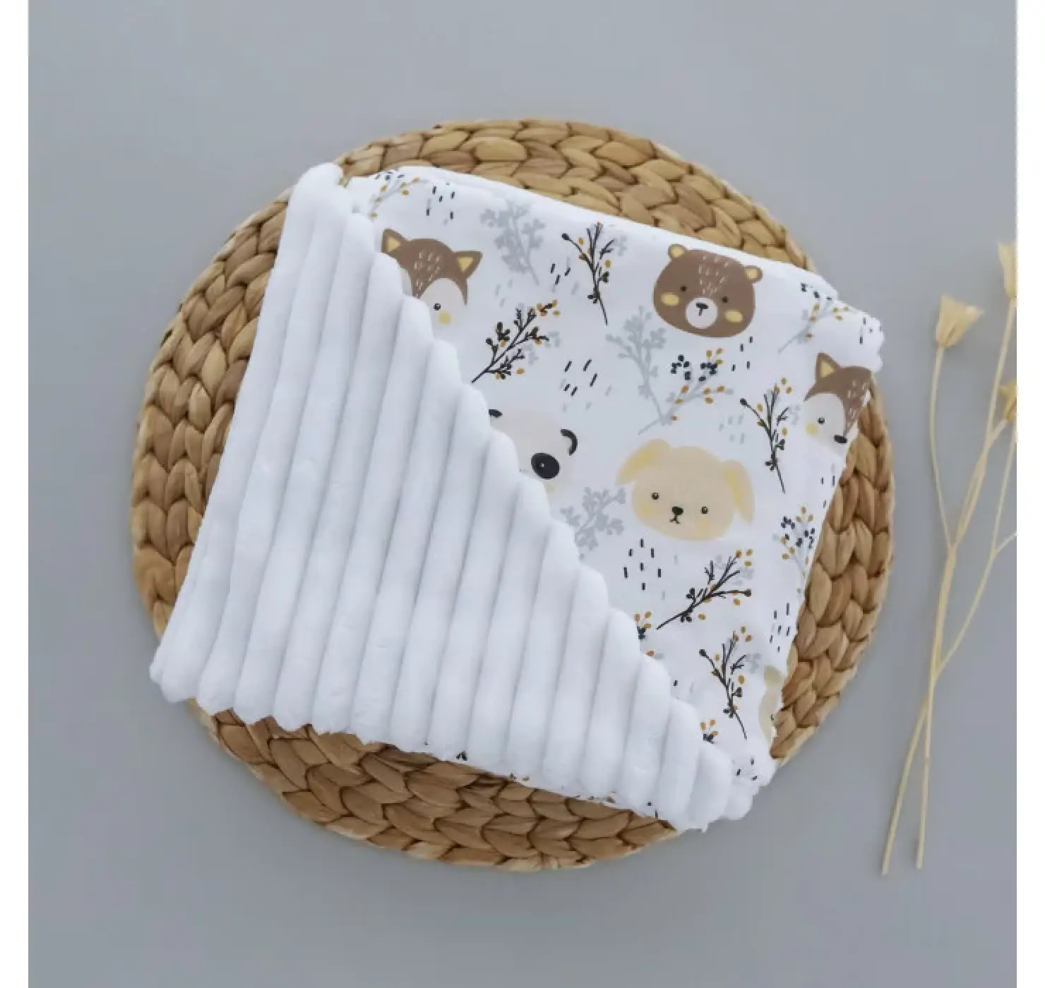 Плед плюшевий Ведмедики. Розмір: 100х80 | Колір: Білий/Коричневий | Матеріал: Плюш/Бавовна. Home.mama