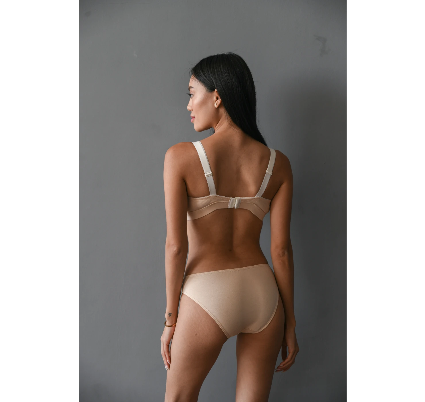 825_beige_07
