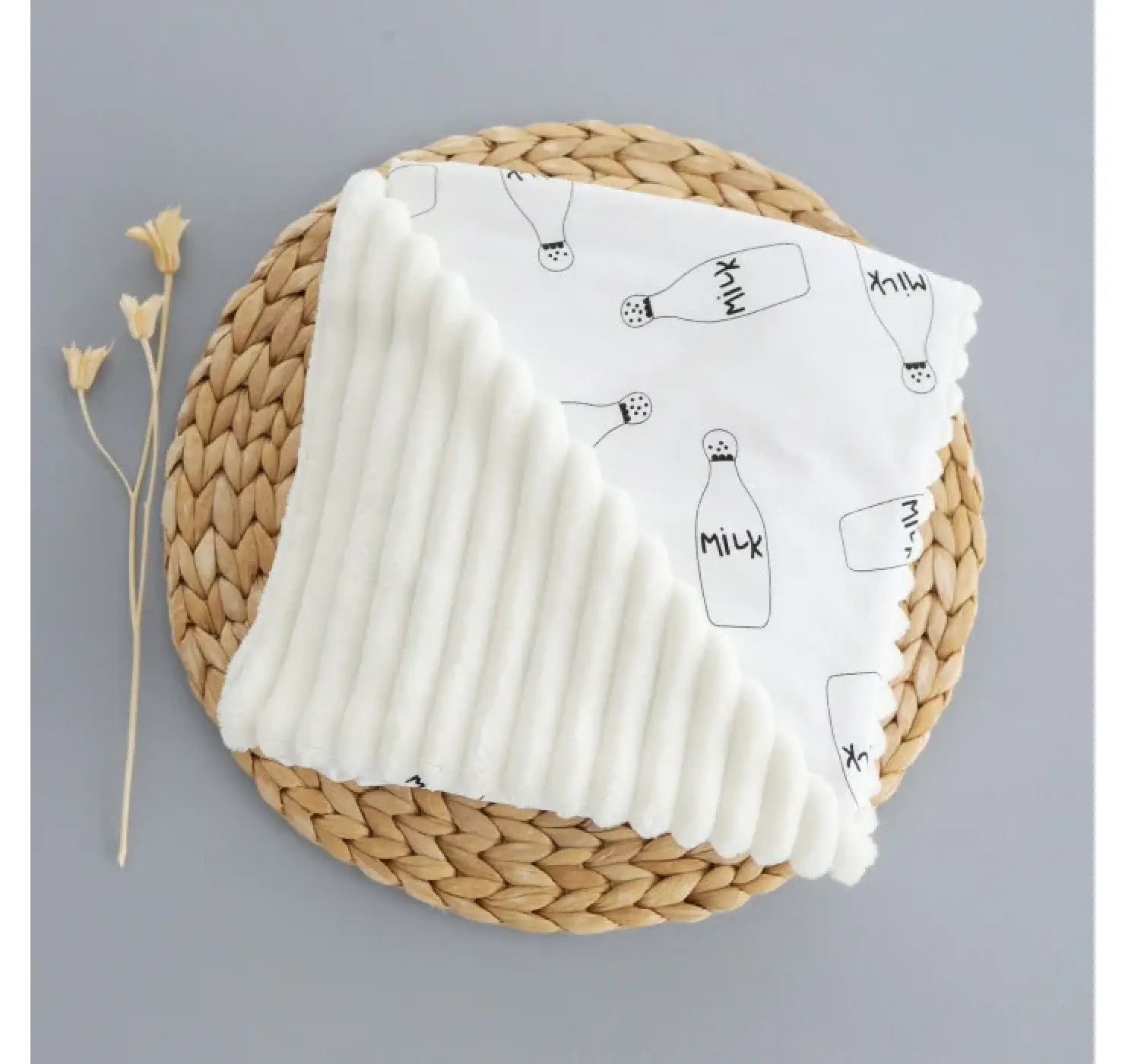 Плед плюшевий Мілк. Розмір: 100х80 | Колір: Білий /Молочний | Матеріал: Плюш/Бавовна. Home.mama