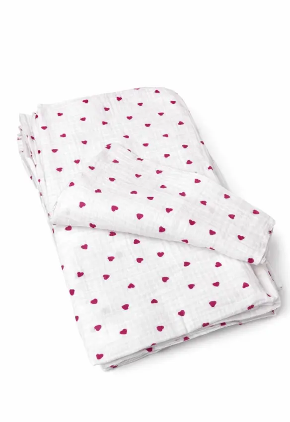 Пелюшка муслін жатка. Принт Серце. Колір: Малиновий. Розмір: 90х80 | Матеріал: Муслін. Home.mama
