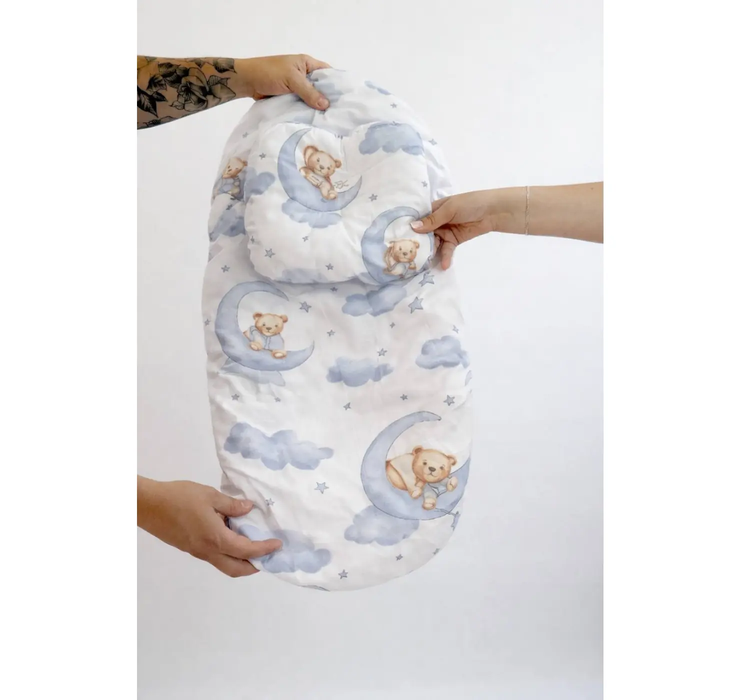 Непромокаюча простинь + подушка у візочок на резинці. Колір: Жовтий . Home.mama вид 4