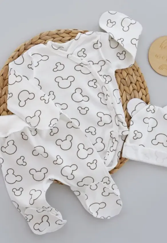 Набір 3в1: Боді-розпашонка, повзунки та шапочка Міккі. Колір: Молочний. Матеріал: Інтерлок. Розмір: 62 (1-3міс). Home.mama