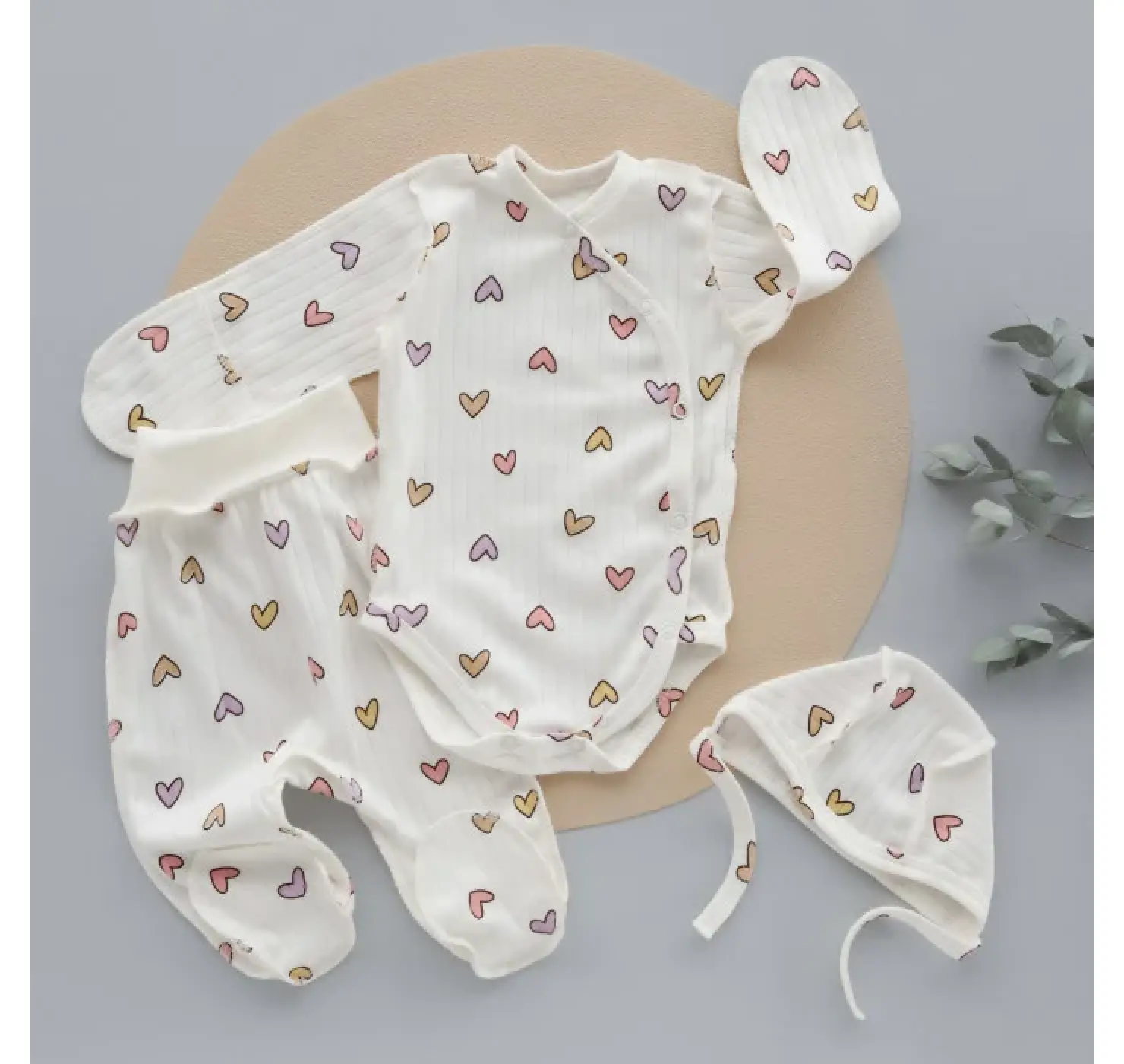 Набір 3в1: Боді, повзунки та шапочка на зав’язках Сердечка Фіолетовий. Матеріал: Рубчик. Розмір: 56 (0-1міс). Home. mama.