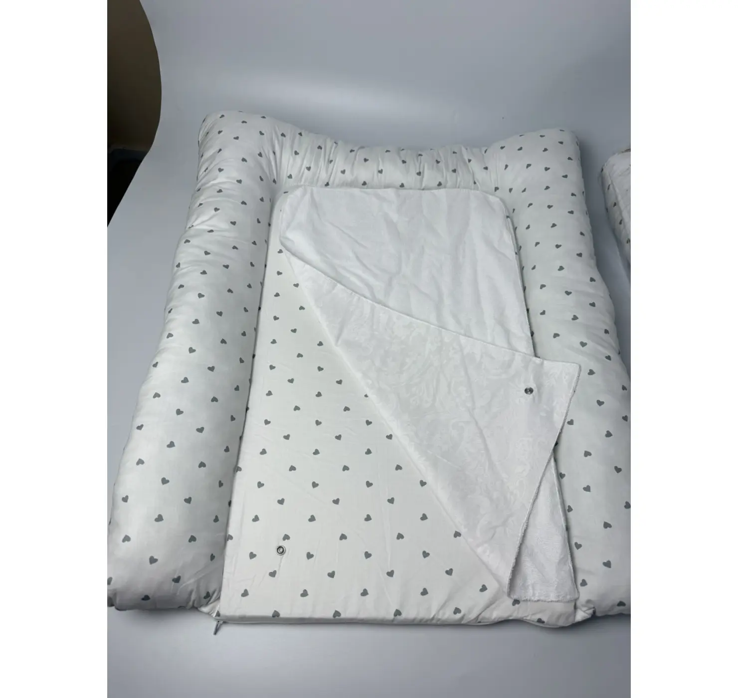 Повивальний матрац + непромокаюча пелюшка . Принт Серце. Молочний : Розміри : 60*70. Home.mama вид 1