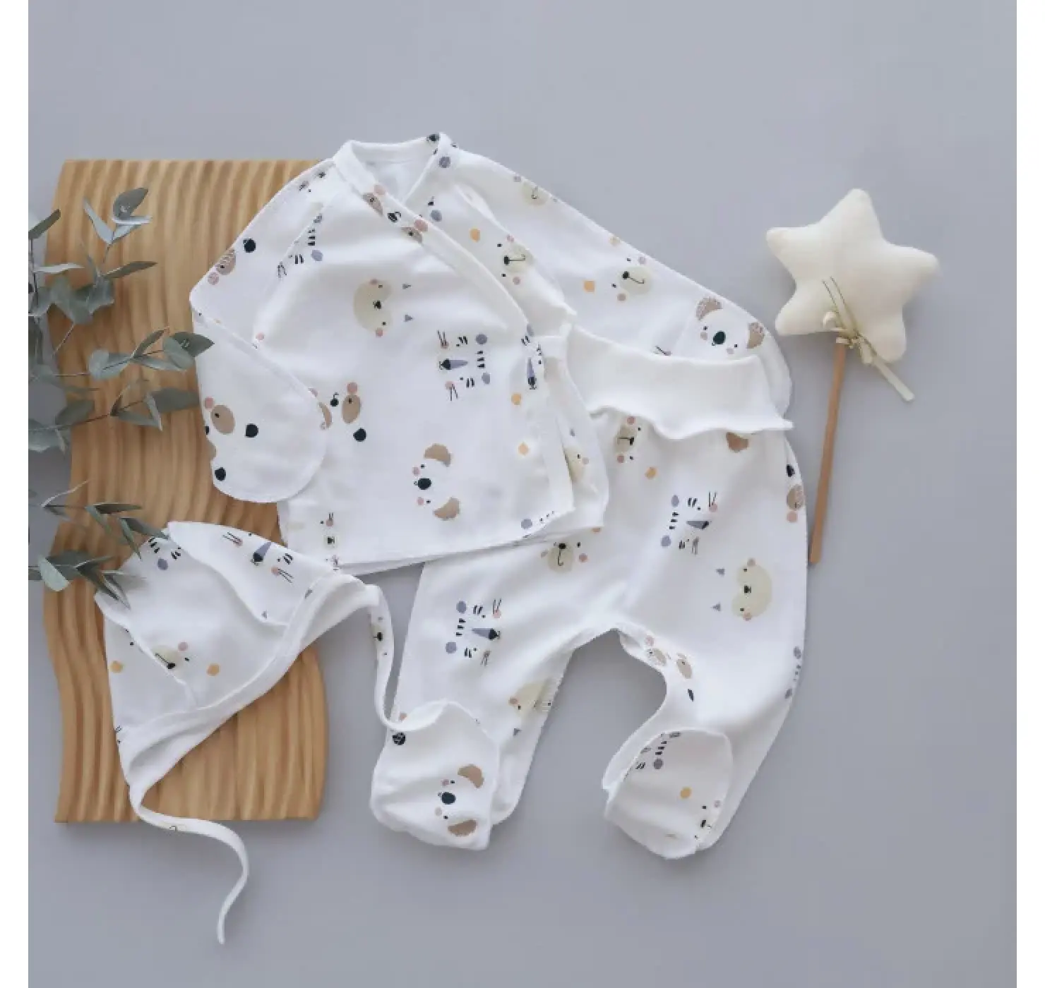 Набір 3в1: Льоля, повзунки та шапочка на зав’язках Ведмедики Мордочки. Колір: Молочний.  Матеріал: Інтерлок.  Розмір: 56 (0-1міс). Home. mama