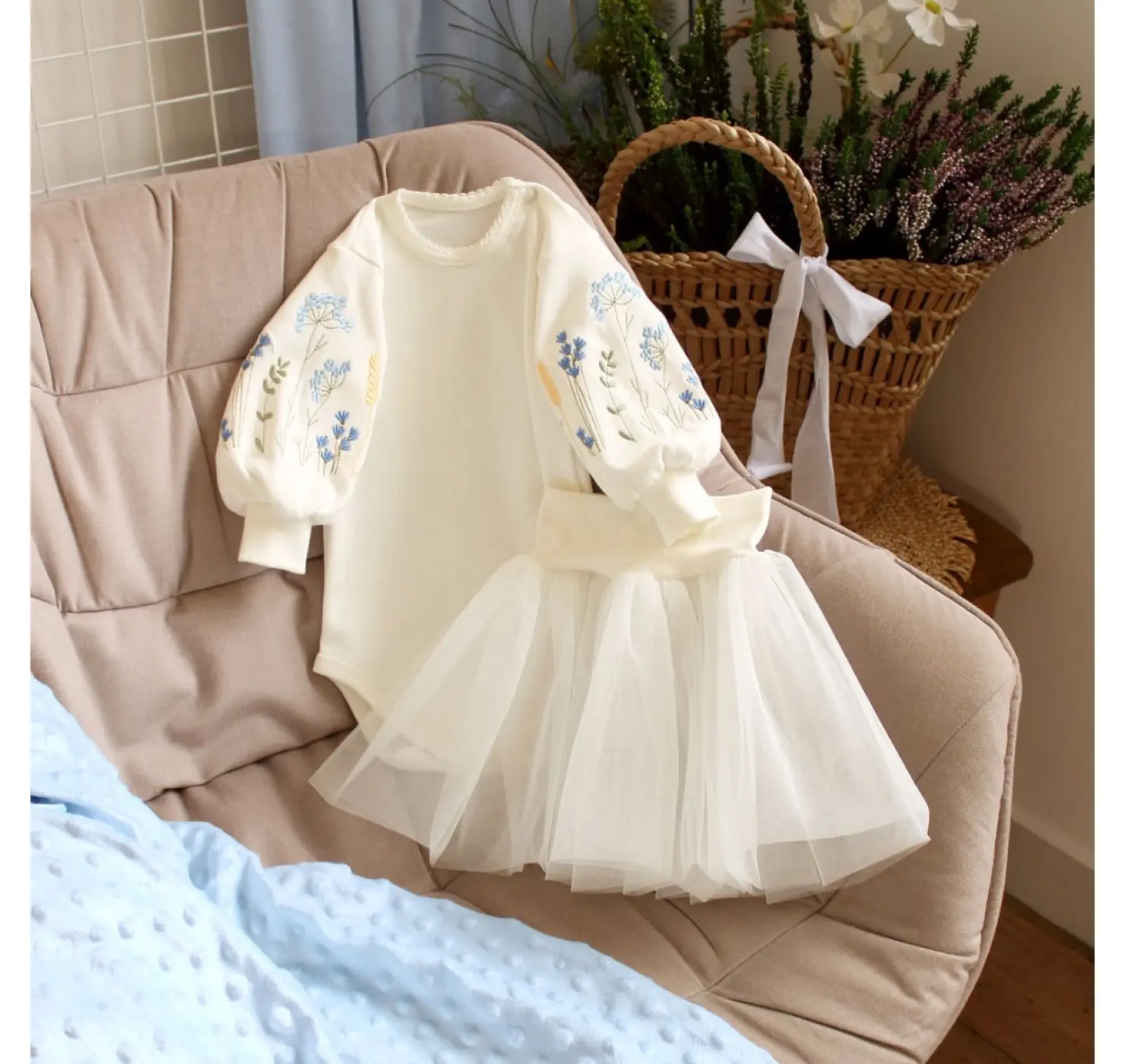 Вишитий набір для хрещення дівчинки Розмай Блакить боді+спідничка. Розмір: 62. Ладан