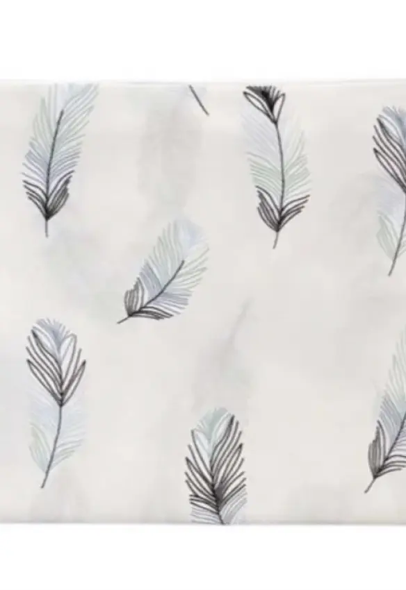 Пелюшка бавовняна. Колір: Зелений. Принт: Пір'я. Матеріал: Блакитний. | Розмір: 90х80. Home.mama