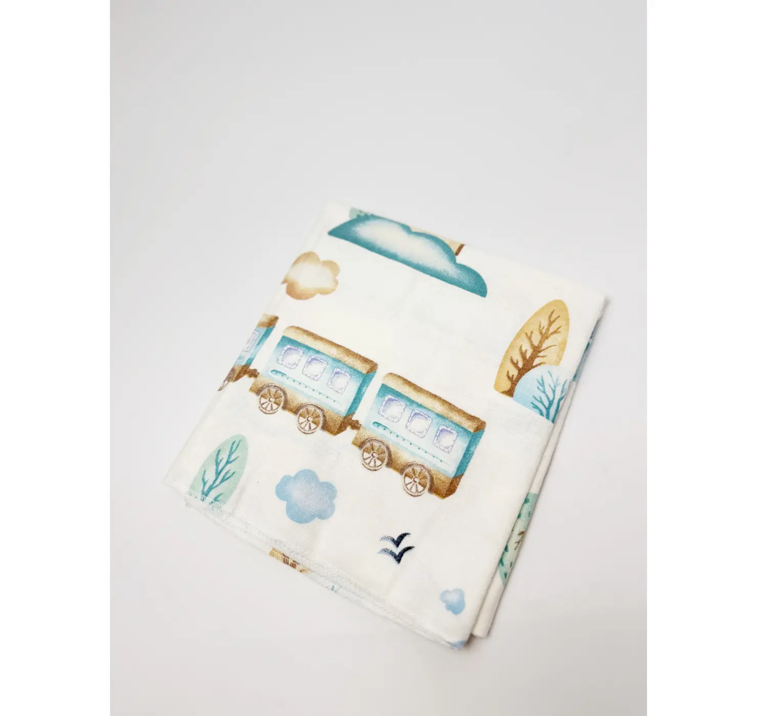 Байкова пелюшка. Принт: Потяг. Матеріал: Байка. Колір : Бірюзовий| Розмір: 90х80.Home.mama