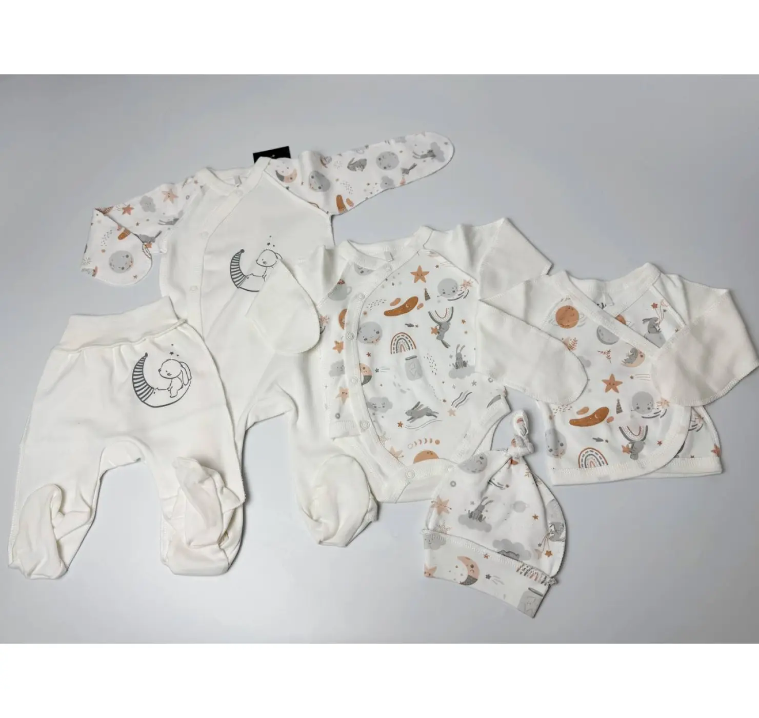 Комплект ( 5 предметів). Розмір: 56. Колір : Молочний. Sweet Mario