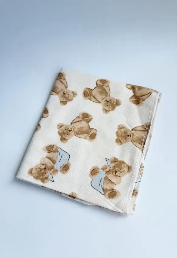 Пелюшка байка Ведмедики з хусточкою. Колір:  Молочний/Бежевий. Матеріал: Байка. | Розмір: 90х80. Home.mama