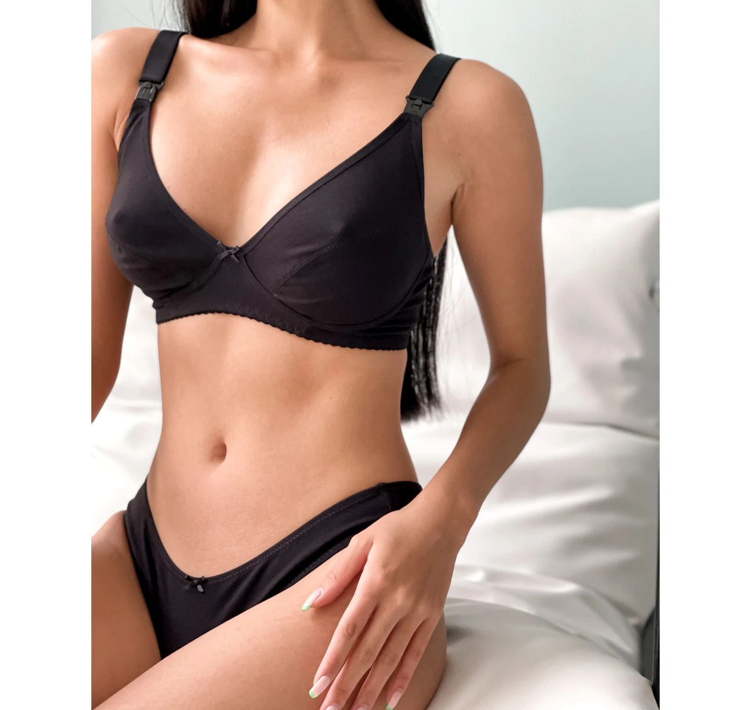 556_black_01
