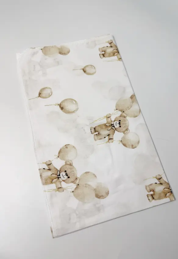 Пелюшка бавовняна. Колір: Бежевий. Принт: Ведмеді з кульками. Матеріал: Бавовна. | Розмір: 90х80. Home.mama