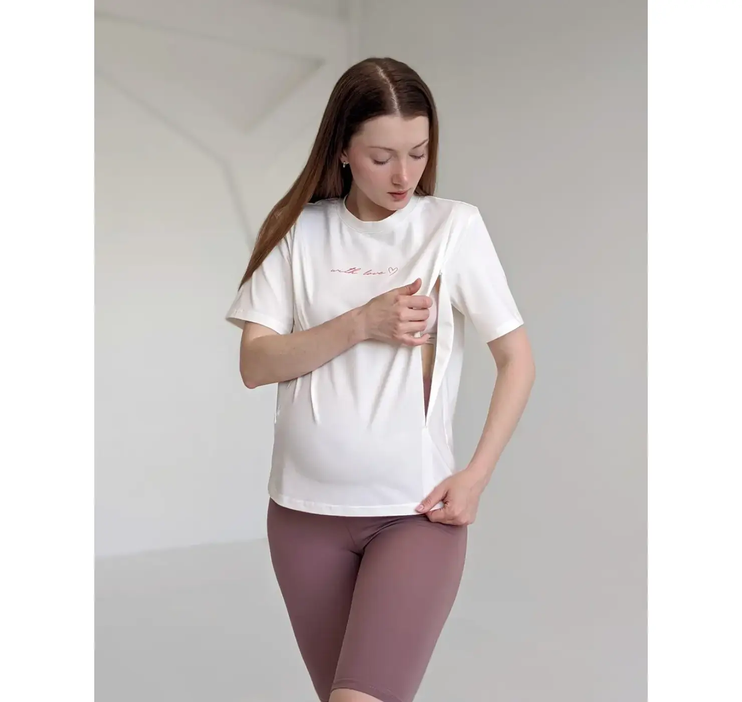 Футболка для годуючих мам WITH LOVE . Колір: Молочний. Розмір: 54/56. DIVATEX