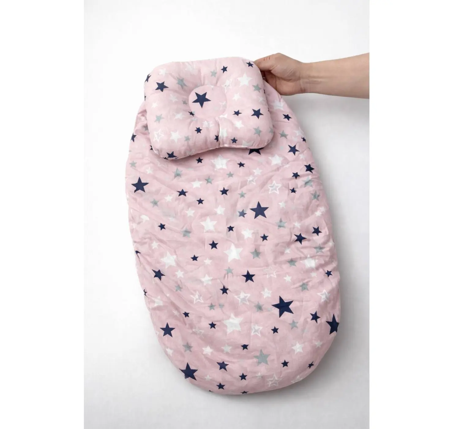 Непромокаюча простинь + подушка у візочок на резинці. Принт: Зірки.  Колір: Рожевий/Синій. Home.mama